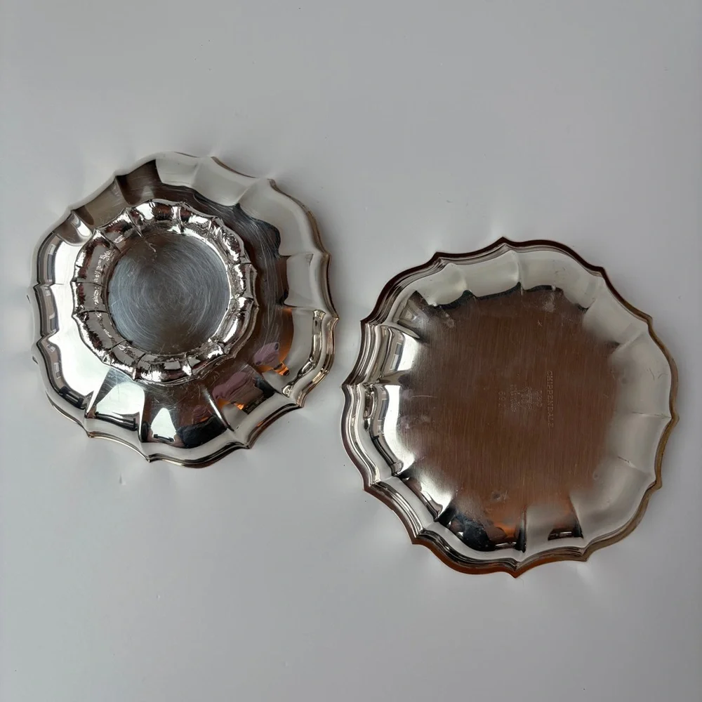 VTG Set Silver Plated Scallop Nut Dishes - Chippendale Silver Co 692 & 1 Unknown